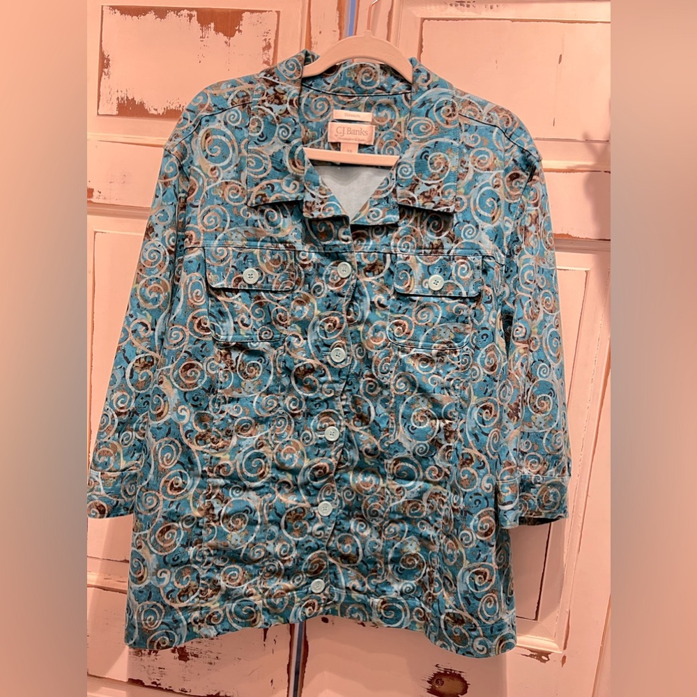 CJ Banks Beautiful and Comfortable Jacket
